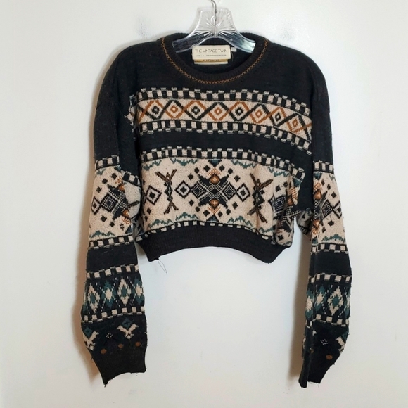 the vintage twin Sweaters - Black Tape Women's Patterned Sweater